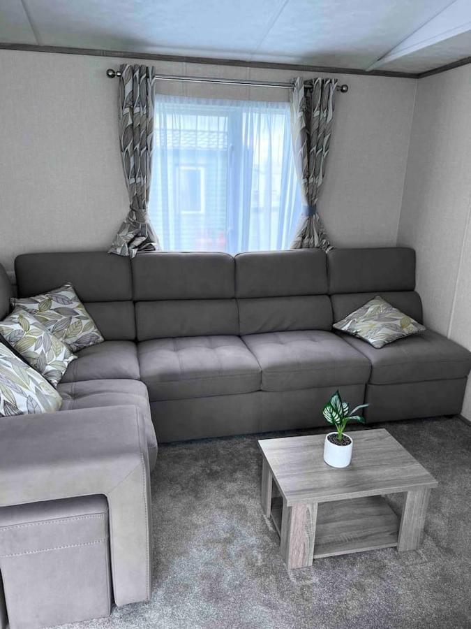 Rohannah Static Caravan Fantastic Family And Friends Holiday East Mersea Eksteriør billede
